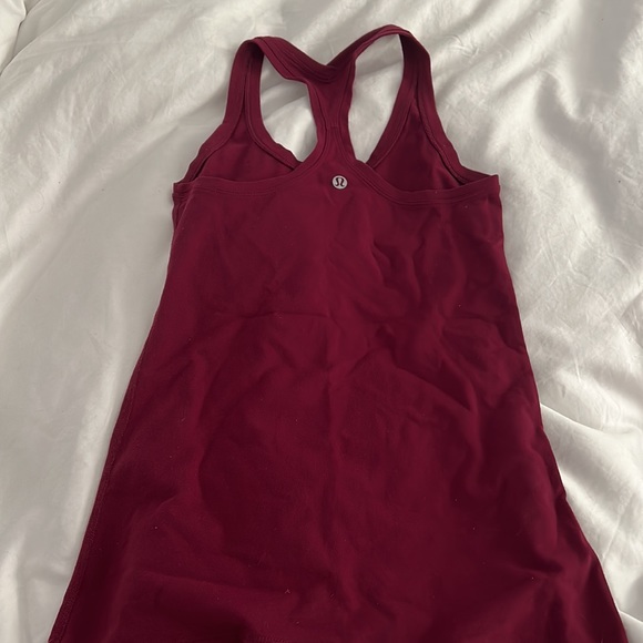 Lululemon tank - Picture 2 of 2